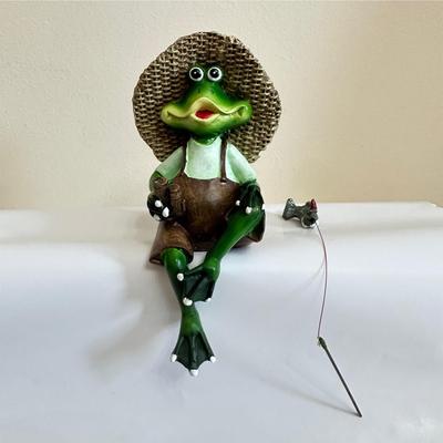 Flower Pot Decorations Fishing Pose Resin Dwarf Statue Frog Statue Outdoor for Shelf Patio Lawn Porch Park Garden Home Potted
