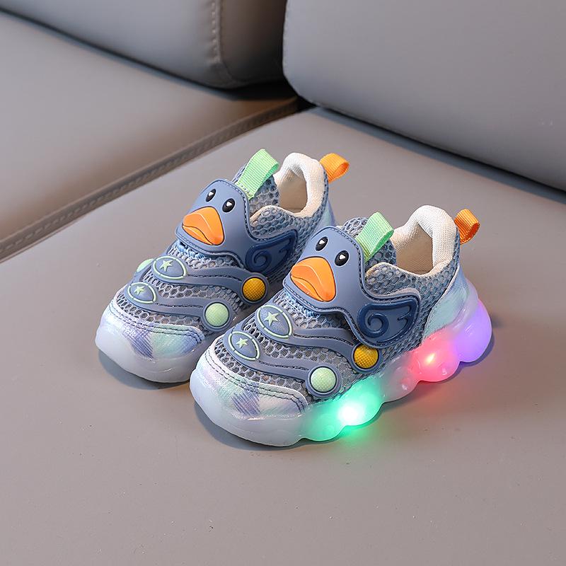 LED Flash Toddler Sneakers: Soft Sole, Non-Slip, Mesh, for 1-3 Year Olds