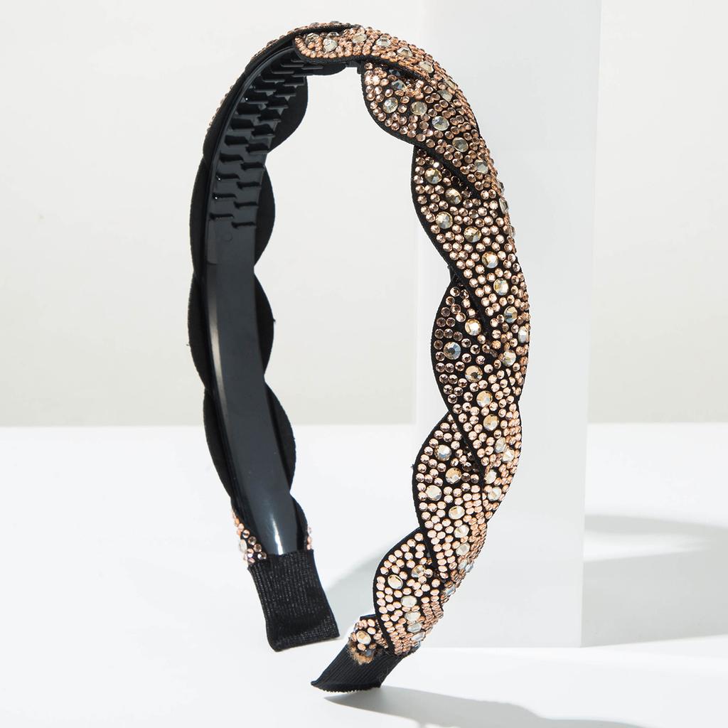 New Style Vintage Twisted Headband, Suitable for Daily Use, with Anti-slip Teeth, A Fashionable Hair Accessory.