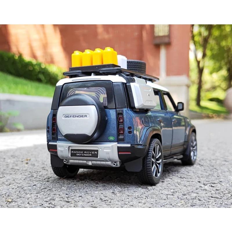 1/24 New 2022 Land Rover Defender SUV Alloy Car Model Diecast Metal Off-road Vehicles Model Simulation Collection Kids Gifts Toy