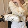 Y2k Gepunktete Achseltasche Mit Herz-Quasten-Detail Retro Leder-Umhängetasche Damen Schicke Zylinder-Handtasche Trendige Crossbody-Tasche