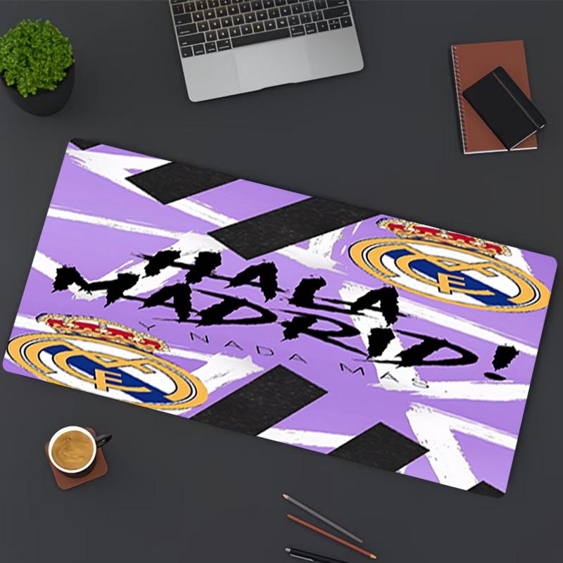 Tappetino per Mouse Stampa Real Madrid, per Tastiera, Tappetino per Laptop PC per Ufficio, Casa, Decorazione Scrivania, Regalo di Compleanno Perfetto per i Giocatori