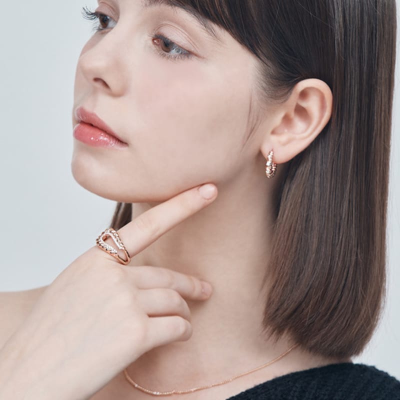 ELLE Jewelry Ella Twist Cubic Ring ELBRWR133