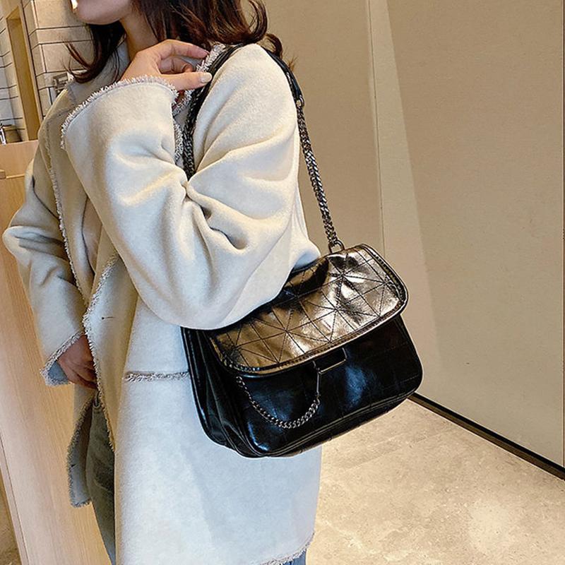 Fashion Shoulder Bag for Women PU Leather Chains Armpit Black Solid Color Messenger Bag Flap Handbags