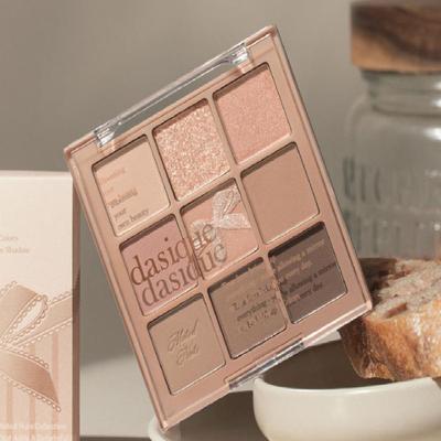 Palette d'ombres 24. Noix en sourdine 7,5g