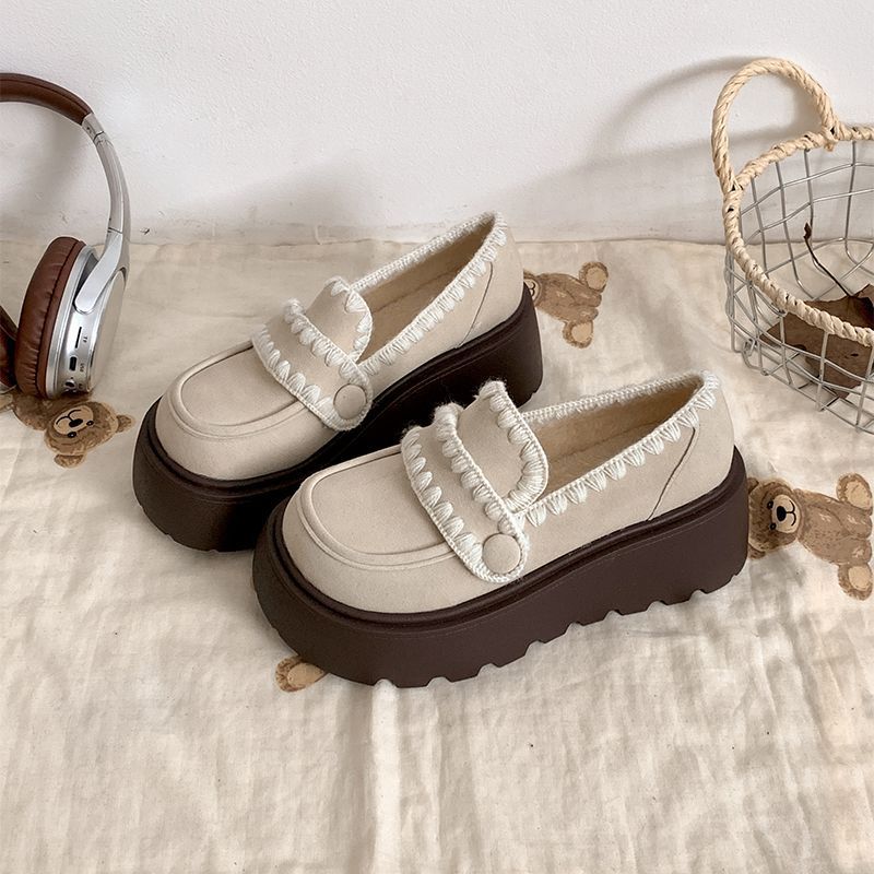 

British style retro versatile small leather shoes women s 2024 autumn and winter new heightened thick-soled piled one-pedal loafers cotton shoes 40