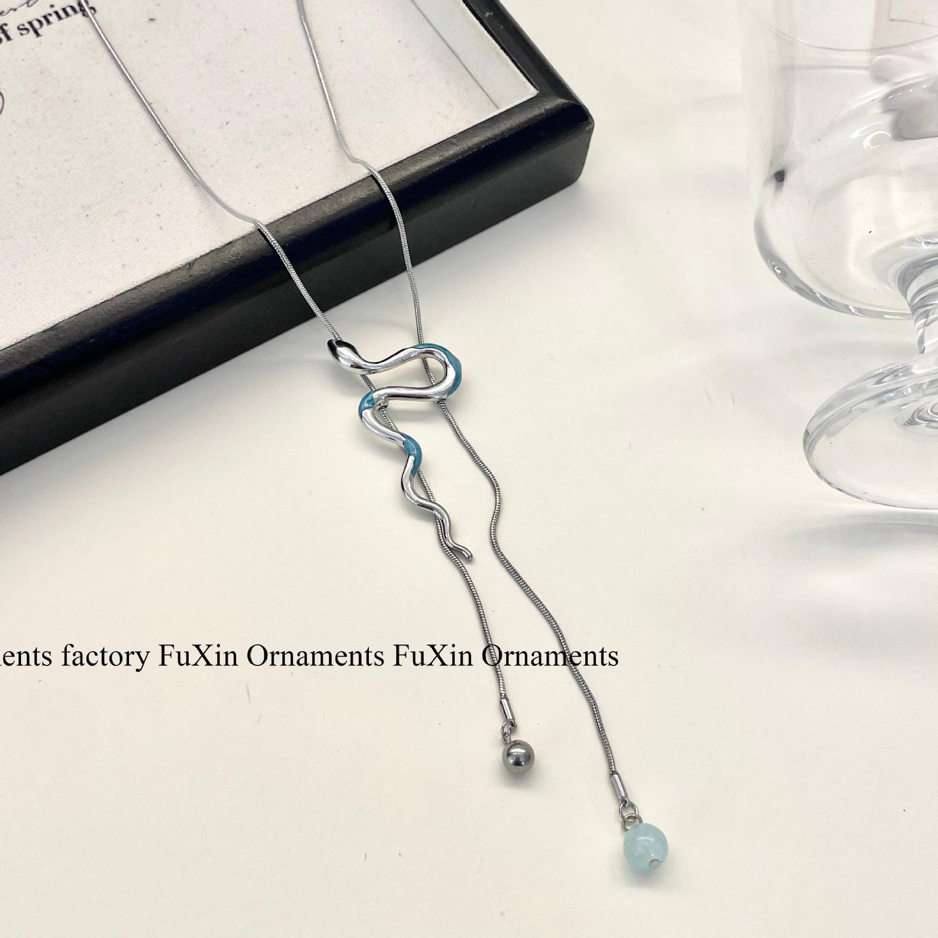 

Ожерелье Magic Design: Унисекс-цепочка для свитера, серия Ice Snake, осенняя коллекция glaze snake белый