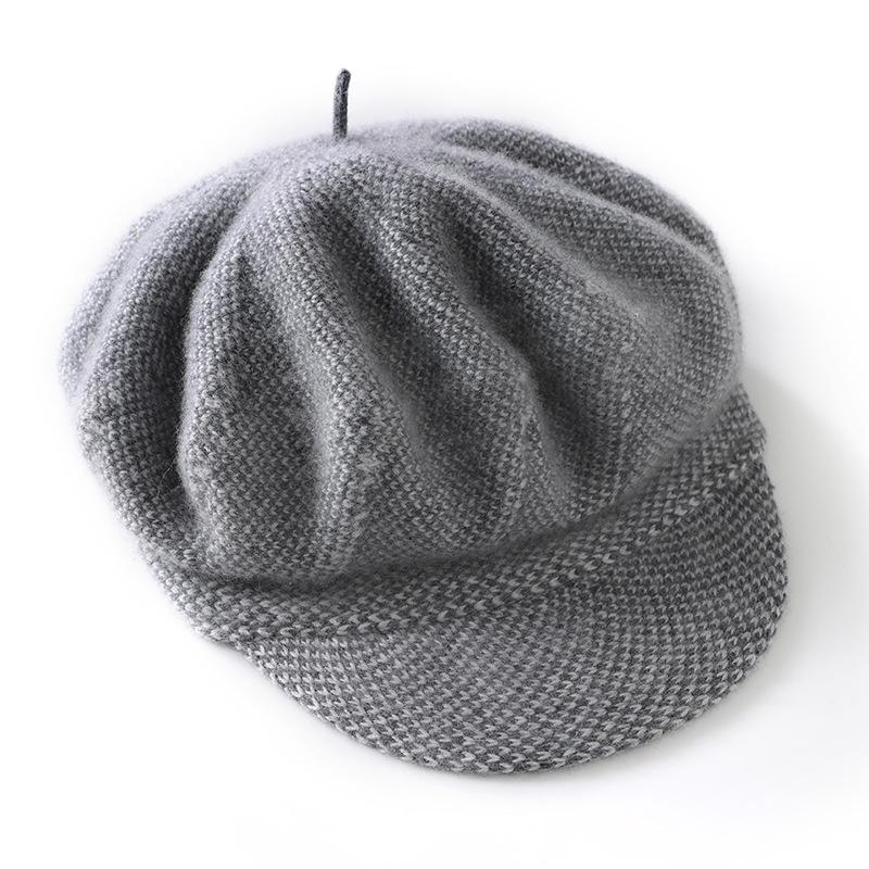 Cashmere beret female autumn and winter duck tongue warm and windproof versatile British literary outdoor sketch painter