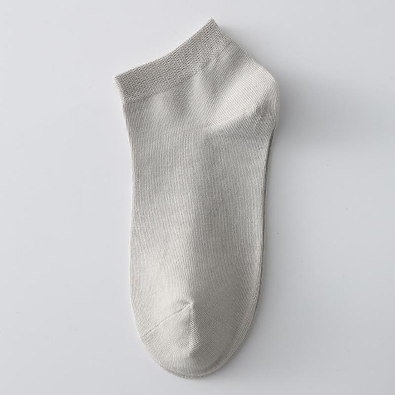 

Мужские дышащие черные хлопковые носки до щиколотки - Устойчивые к запаху, Влагоотводящие, Спортивные носки, готовые к лету. One Size