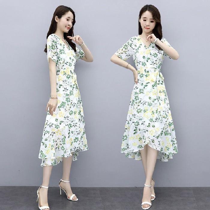 Plus Size Women's Floral V-Neck Tie-Waist A-Line Summer Dress with Irregular Hem