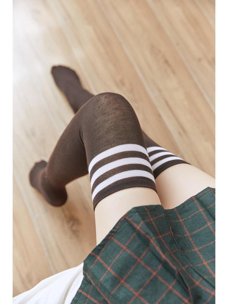 Japanische Preppy Style Gestreifte Baumwoll-Over-the-Knee-Socken