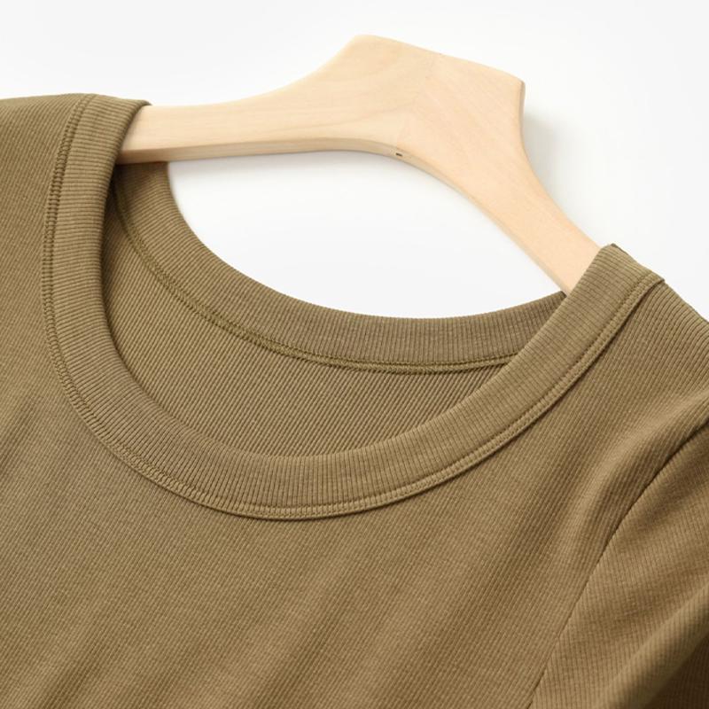 Tricou de damă, cu decolteu în U, cu mâneci scurte