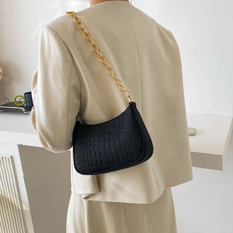 Trendy Summer 2023 Chain Shoulder Bag Fashionable Casual Crossbody Bag For Women