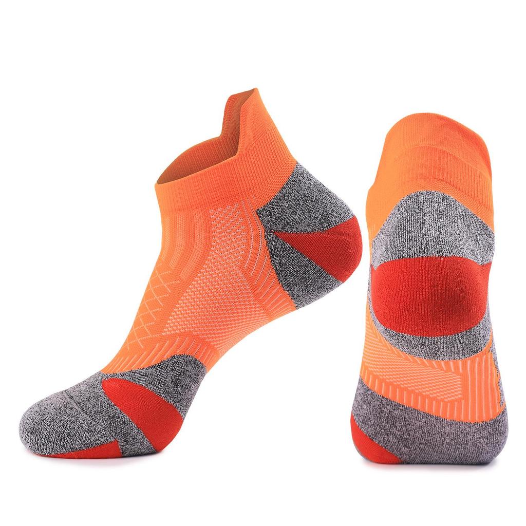 CoolMax Antibacterial & Odor-Resistant Sports Socks: Thickened, Towel Bottom, Quick-Drying for Badminton, Marathon, and Professional Running.
