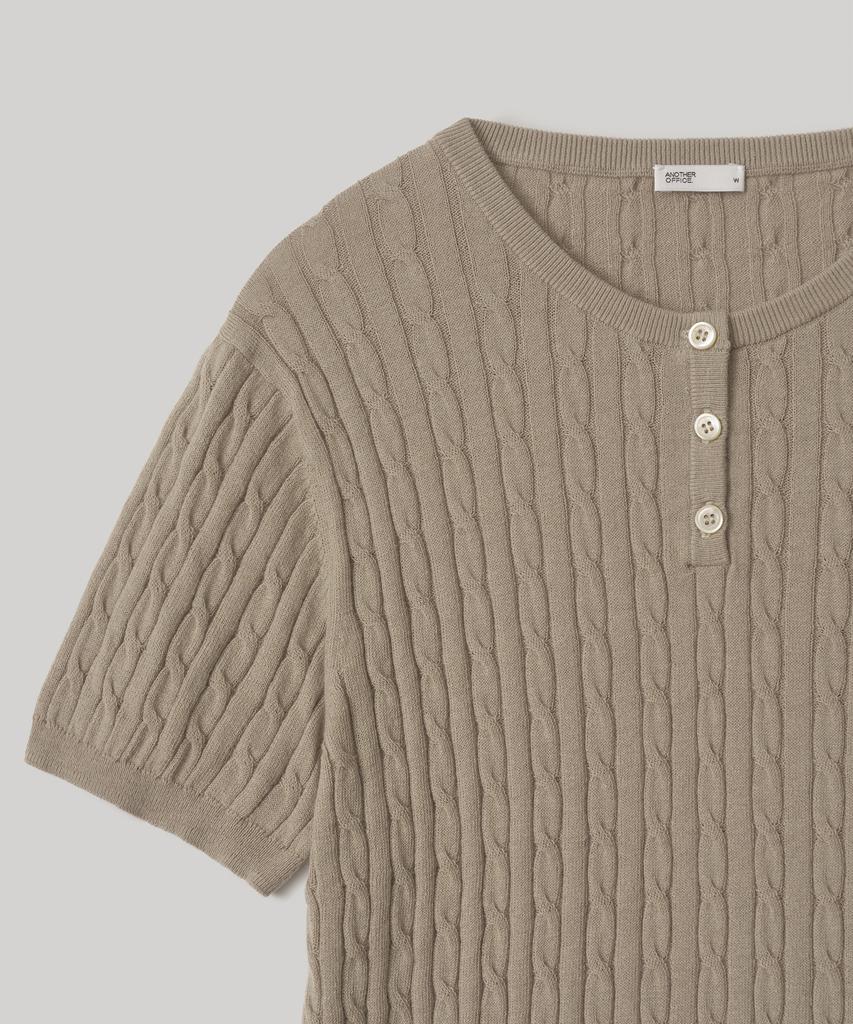 ANOTHER OFFICE WOMEN W. Henley Neck Cable Knit (Light Khaki)