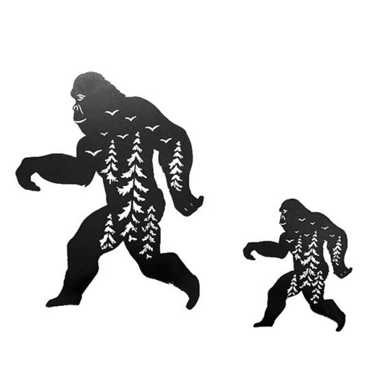 Halloween Metal Garden Stake Black Sasquatch Cat Dog Patio Yard Sign Outdoor Silhouette Statue for Garden Yard Patio Lawn Decor