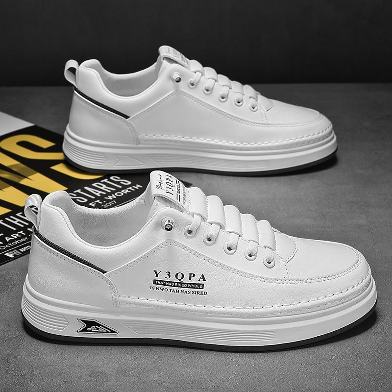 Мужская обувь Новая весенняя корейская спортивная обувь Трендовая универсальная повседневная и модная кожаная обувь Дышащая мягкая подошва Белая обувь Мужская 39 2829₽