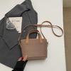 Niche simple personalized handbag bag women's new trendy fashion bucket bag casual shoulder messenger bag