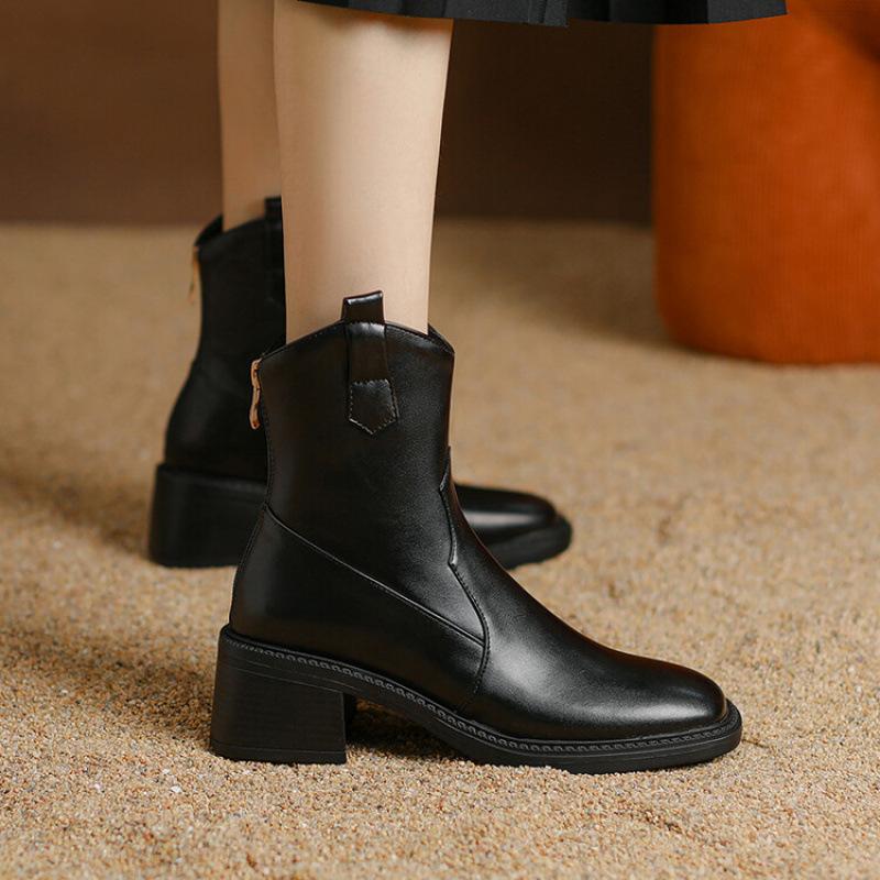 Korean Version of Comfortable Large Size Martin Boots Women's Rubber Sole Rear Zipper Thick Sole Non-slip Medium Heel Women's Boots Square Heel Mediu