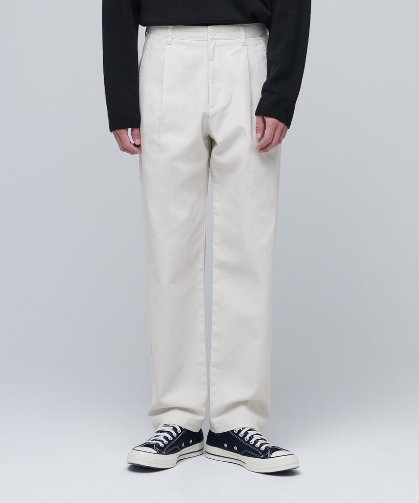 MUSINSA STANDARD One-Tuck Regular Fit Chino Pants [Cream]