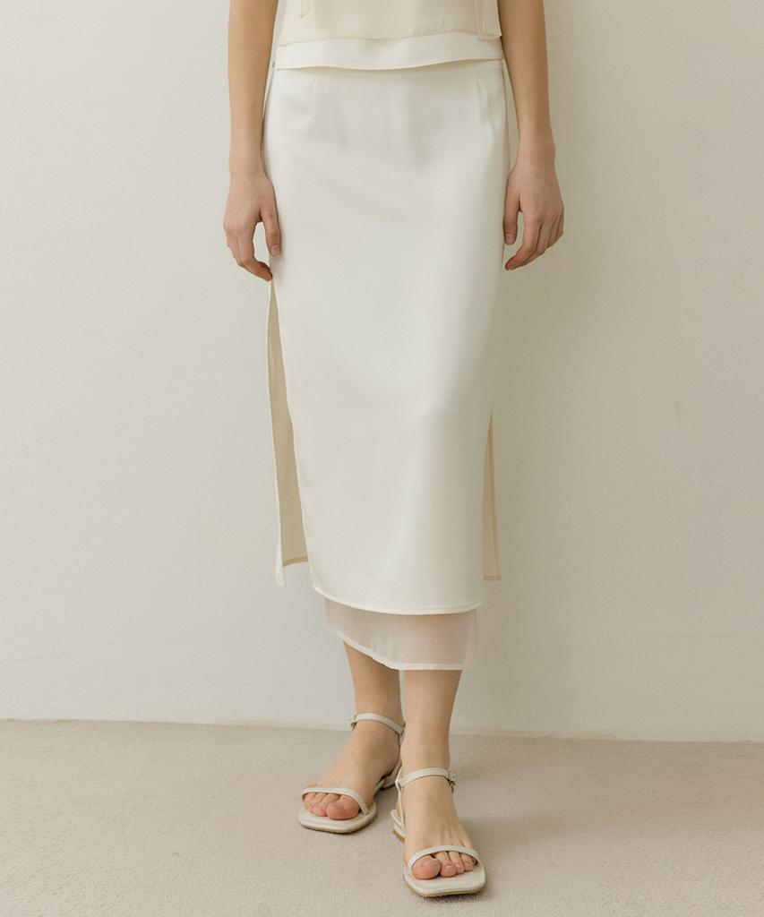 Riorg Petal Layered Long Skirt Cream Silk