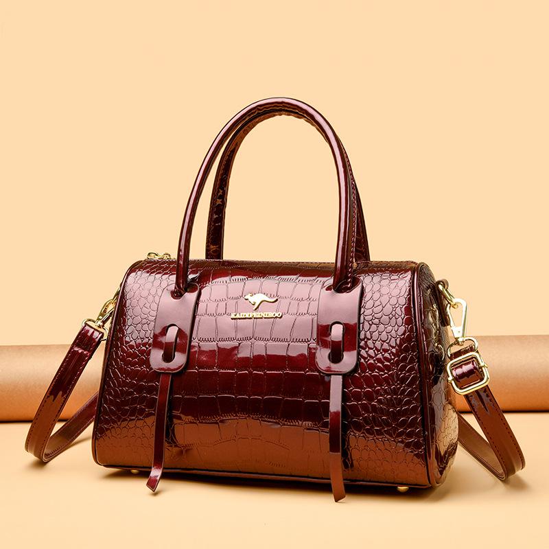 Elegant and Sophisticated Handbag Shiny Leather Large-capacity Single-shoulder Bag Fashionable Crossbody Bag
