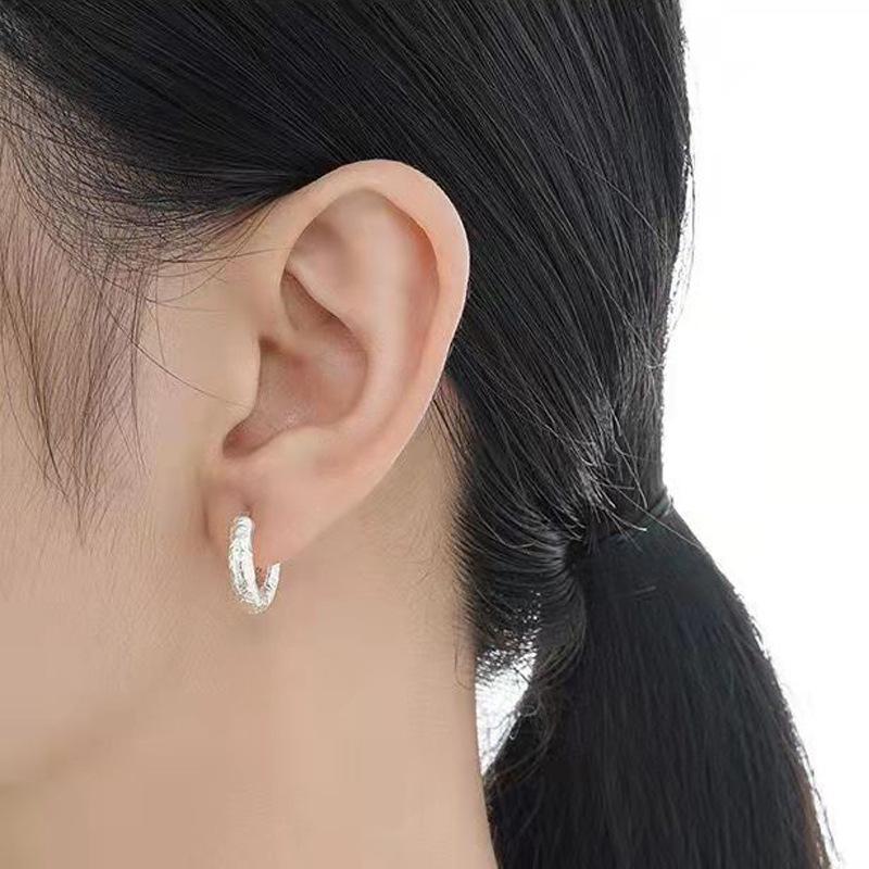 Korean Version Of Simple Design Feeling Burning Wrinkle Texture Ear Buckle Women Ins Cold Wind Texture Earrings Studs Earrings Quality