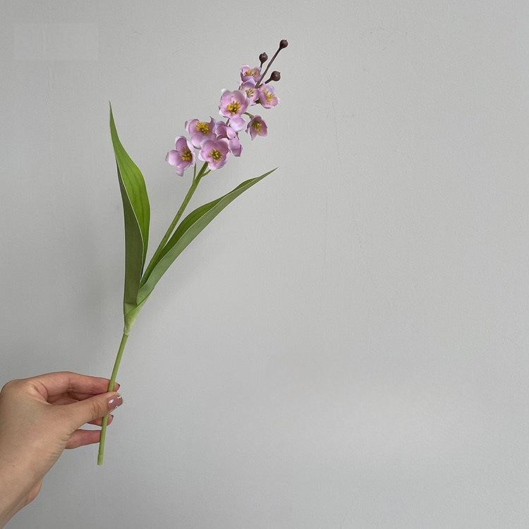 Lily of The Valley Simulation Flower, Hand-held Flower, Bouquet, Wind Chime Fake Flower, Table Flower Arrangement, Silk Flower, Coffee Table Ornament