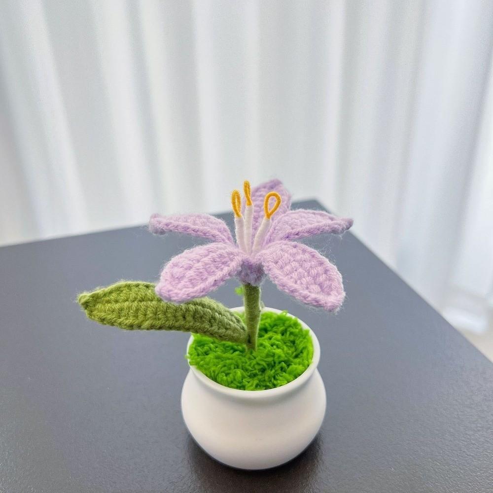 Artificial Knitted Lily Flower Crochet Potted Plants with Pot Handmade Crochet Flowers Mini Hand Woven Plant Table Decor