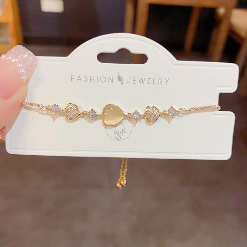 Unique and trendy zircon bracelet - women's light luxury, versatile design
