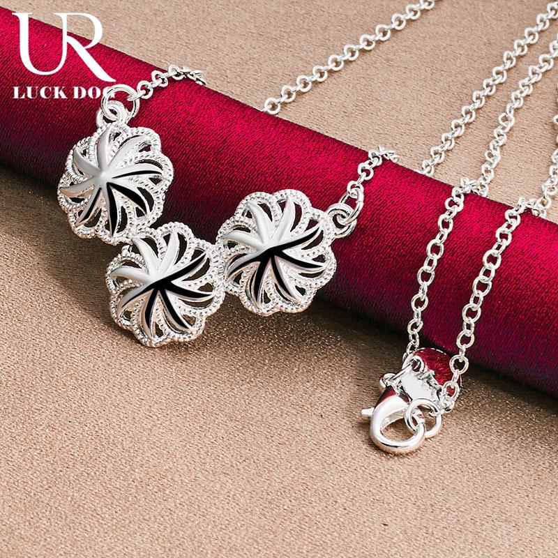 925 Sterling Silver Three Flower Pendant Necklace Fashionable Wedding Jewelry