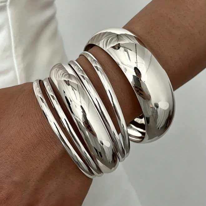 Damen Ethno-Stil Goldlegierung Armreif-Set - Zehnteilige Retro-Armbandkollektion