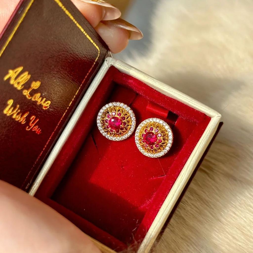 Retro Exquisite Round Red Cubic Zircon Gold Color Stud Earrings Inlaid Small Cz Party Birthday Ear Accessories Jewelry For Women