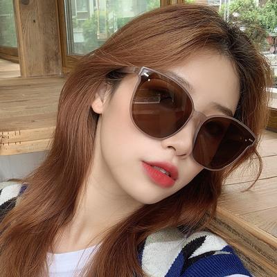 Korean Style Square Sunglasses for Women with Rivets Decoration Outdoor Travel Sun Glasses Fashion Accessories