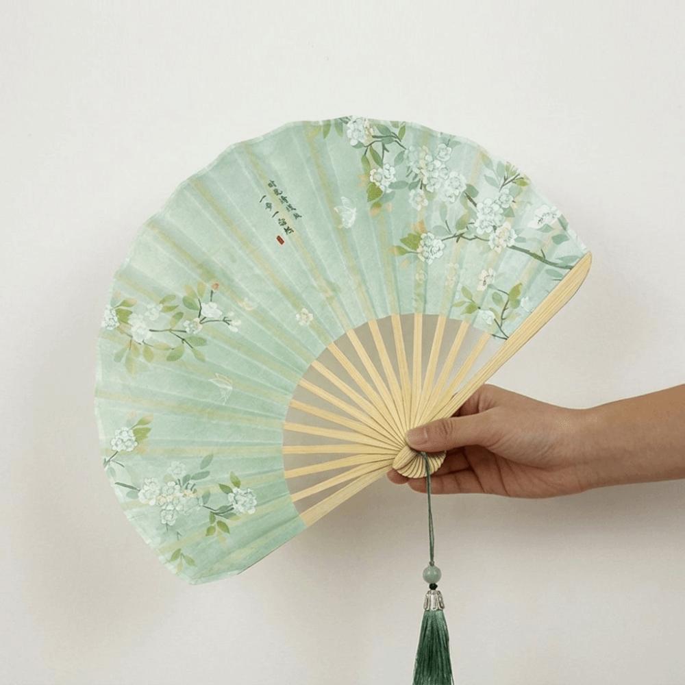 New Chinese Style Folding Fan Vintage Handheld Fan Creative Shell Shape Fan Photography