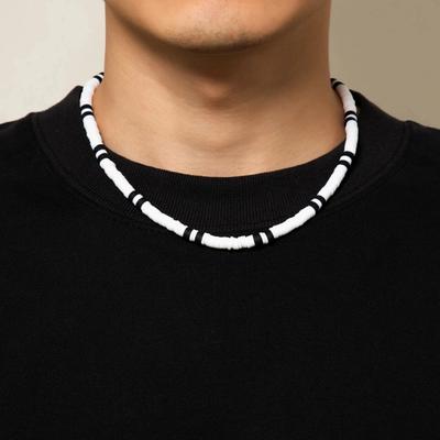 Erkek Kolye Siyah Beyaz İki Renkli Polimer Kil Retro Boncuklu Rahat Bohemya Köprücük Kemiği Kolye Moda