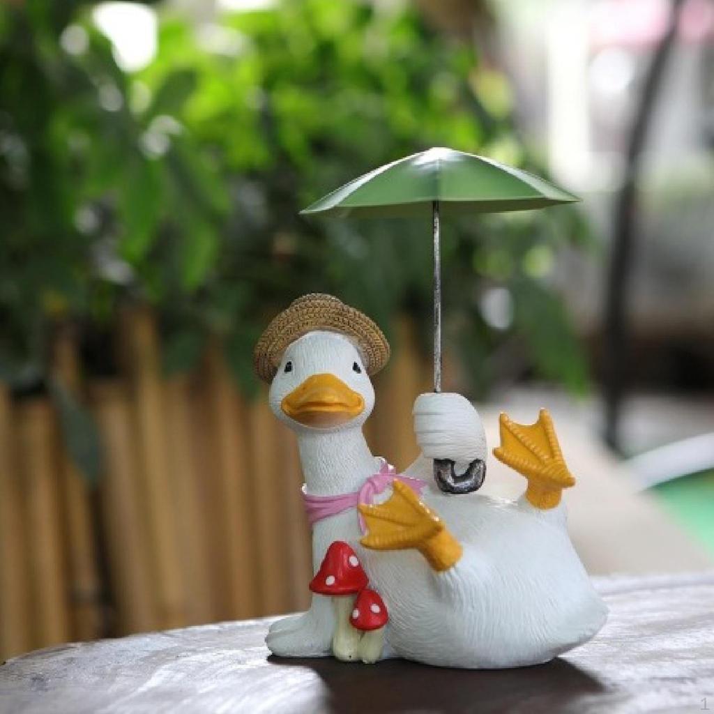 Garden Duck Statue Resin Sculpture Decor Unique Creative Ornament Figurine for Entrance