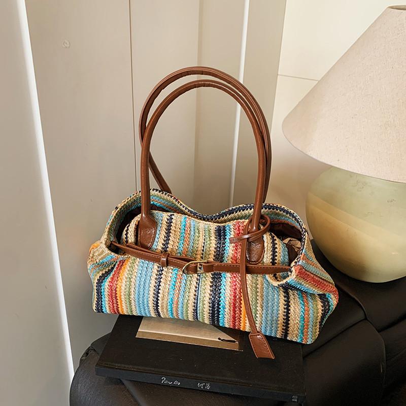 Large Capacity Grass Weaving Handbag With Inner Pocket For Beach Days