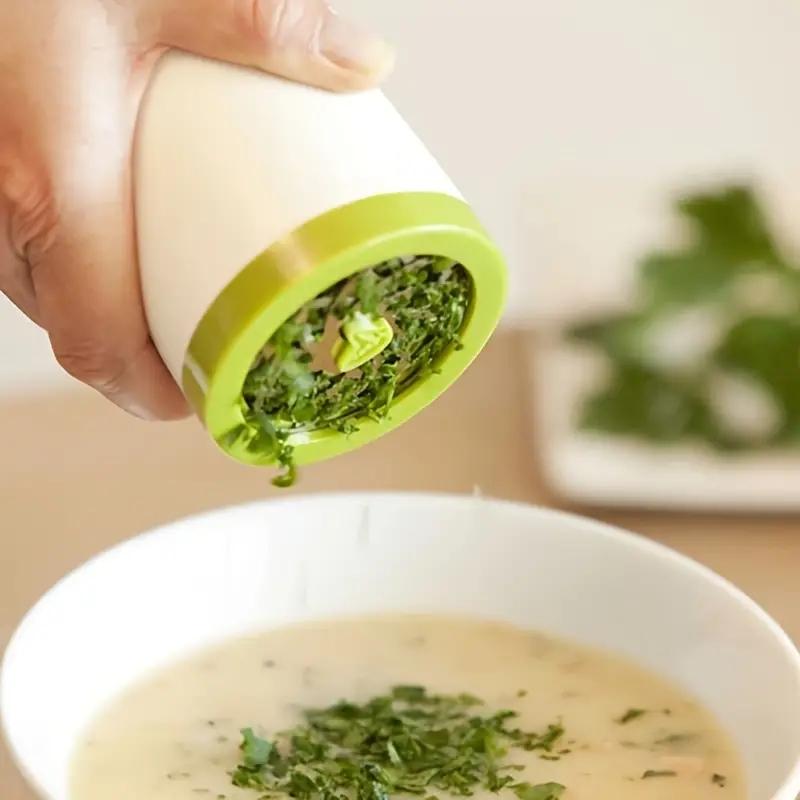 Cheap 1pc Spice Grinder, Garlic Grinder, Coriander Grinder, Kitchen