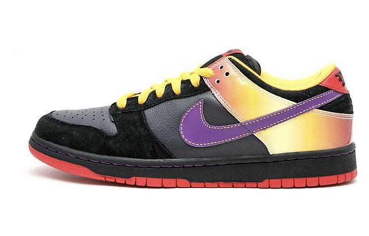 

Nike Sb Dunk Low Appetite For Destruction 304292-052 42.5