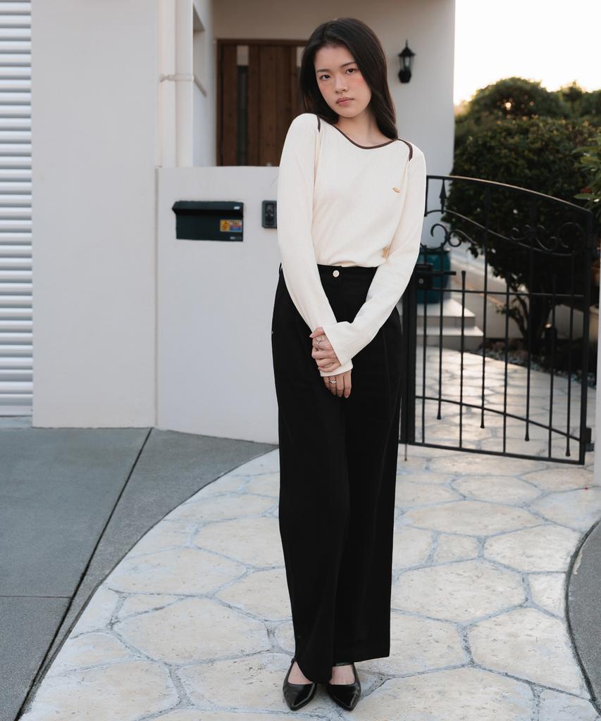 DEHEVE Eyelet Boat Neck Long Sleeve [Ivory]