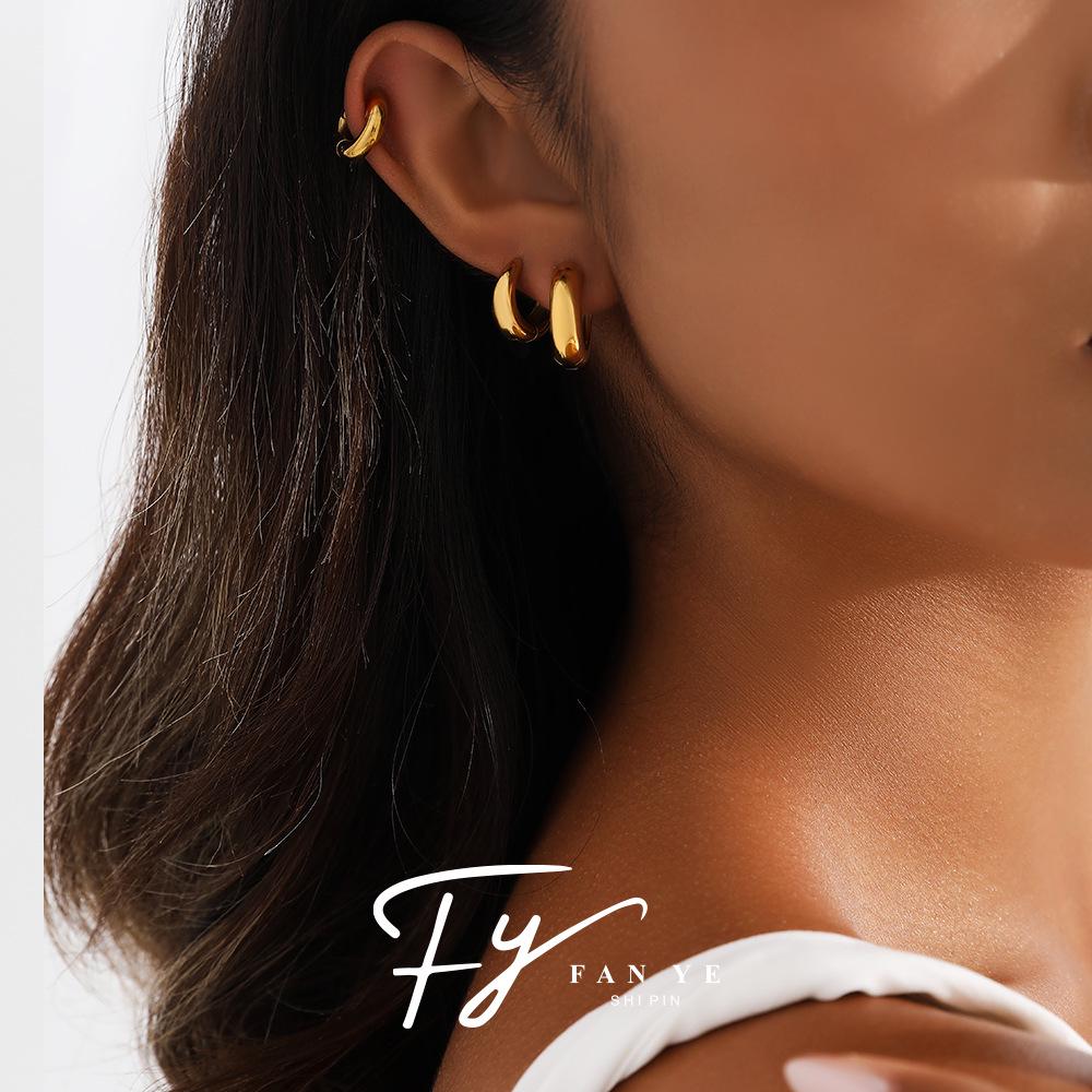 Minimalist Geometric Circle 18K Gold Plated Stainless Steel Hoop Earrings - Women's Light Luxury, Cold Style Jewelry