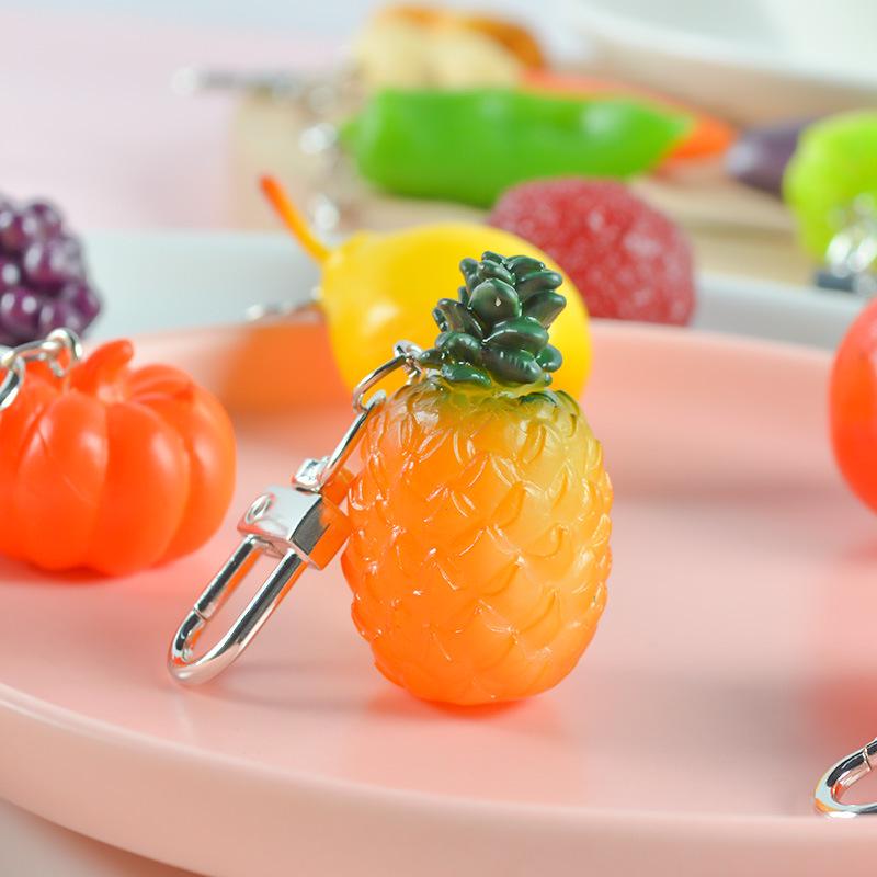 Erdbeere Obst & Gemüse Schlüsselanhänger Anhänger - Niedliches Kreatives Spielzeug & Studentengeschenk