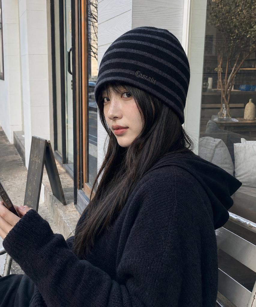 IDWS Cascade Maxi Beanie Black/Charcoal