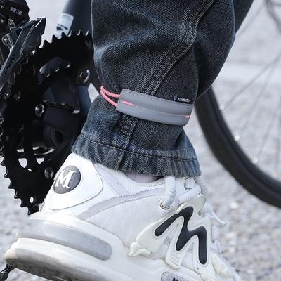Bandes de cheville de pantalon de cyclisme réfléchissantes Bandes réglables pour bas de pantalon de vélo Bandes de sécurité pour le vélo la marche nocturne le cyclisme la course à pied
