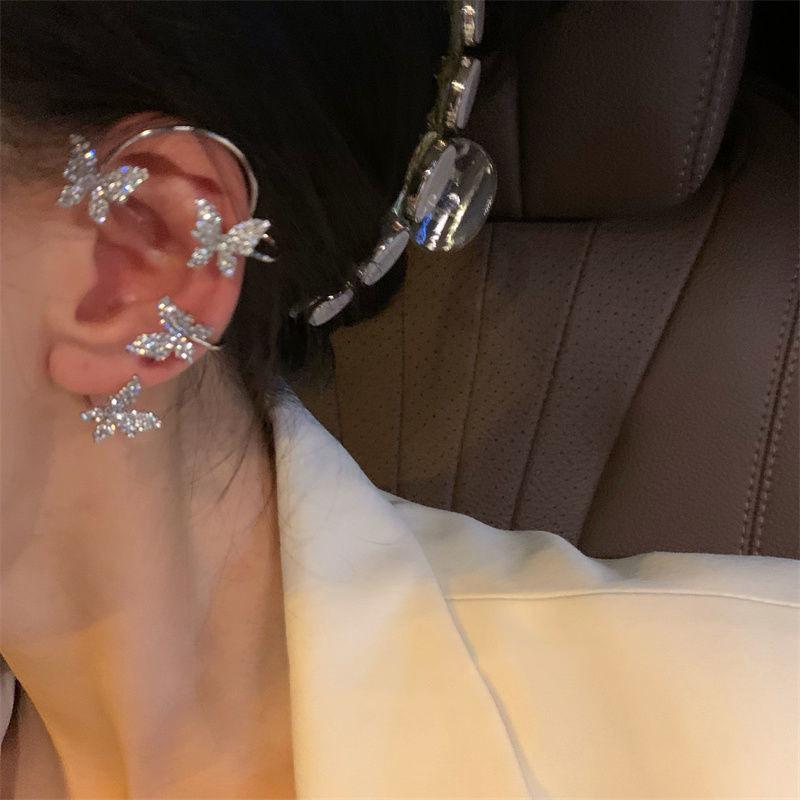 Korean Rhinestone Butterfly No-Pierce Ear Cuff - Fashionable & Versatile Earring