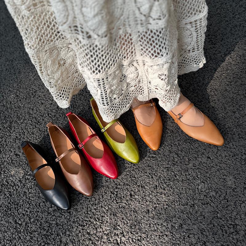 Johnature Retro Buckle Strap Pointed Toe Soft Soled Soft Cowhide Women's Genuine Leather Flats Shoes