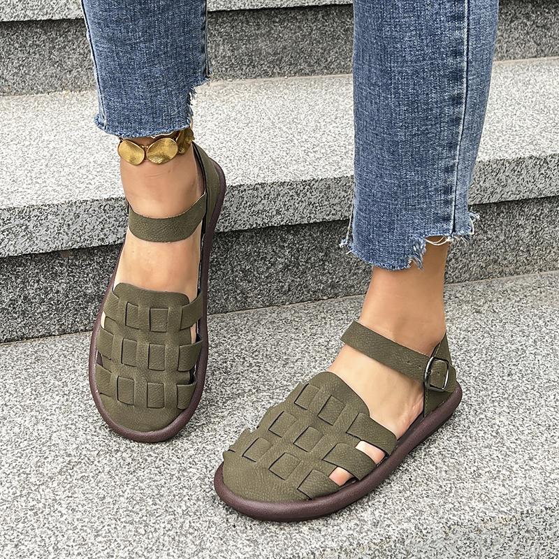 Fashion New Summer Shoes Women Strap Beach Sandals Gladistor Style Flat Heels Shoes Casual Sneakers Female Ladies Sandals