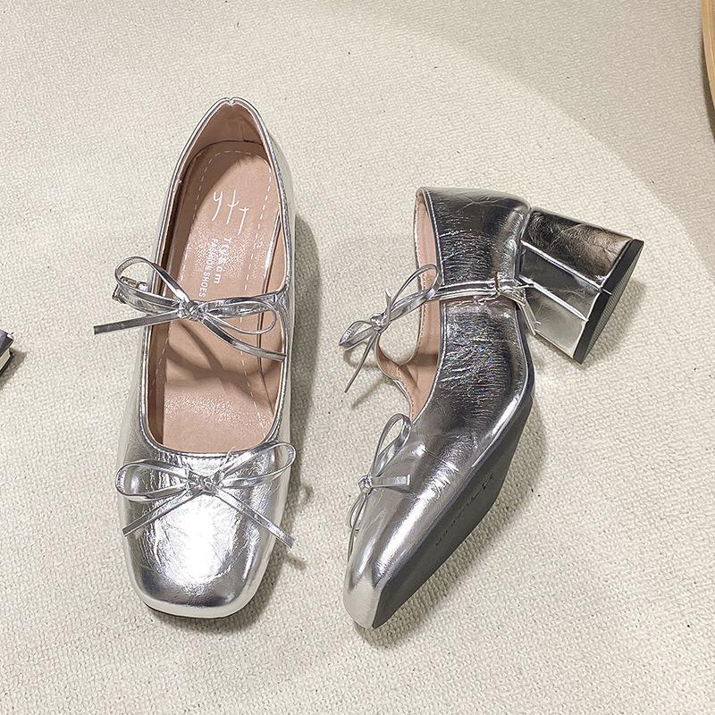 

Temperament с круглыми головками и бантом в виде слова с туфлями Mary Jane, женские туфли 2025 года, легкие туфли на толстом каблуке, серебристые, маленькие кожаные туфли 39 серебряный