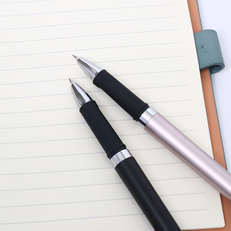 Customizable Black Signature Pen - Large-Capacity Refill, Neutral Design for Business & Office Gifts
